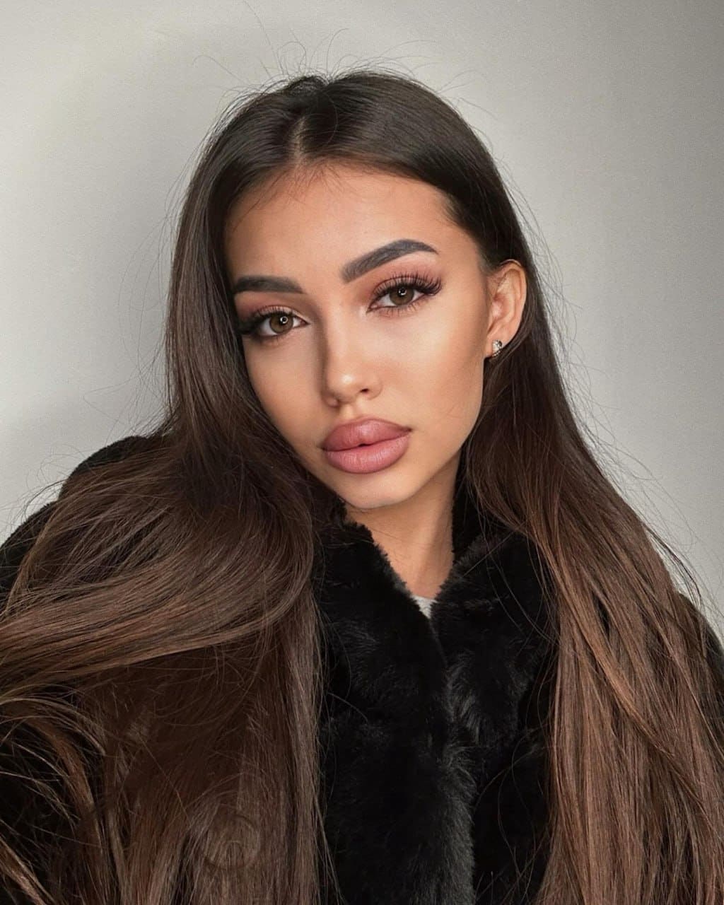 Simone — photo 1