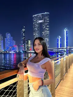 Alesya escort in Dubai