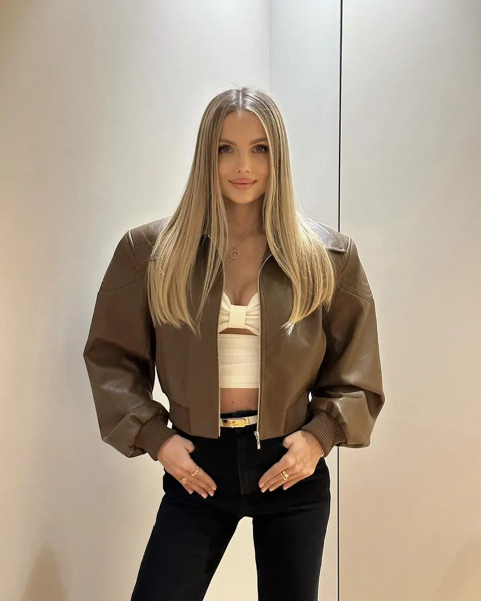 Christina escort in Dubai