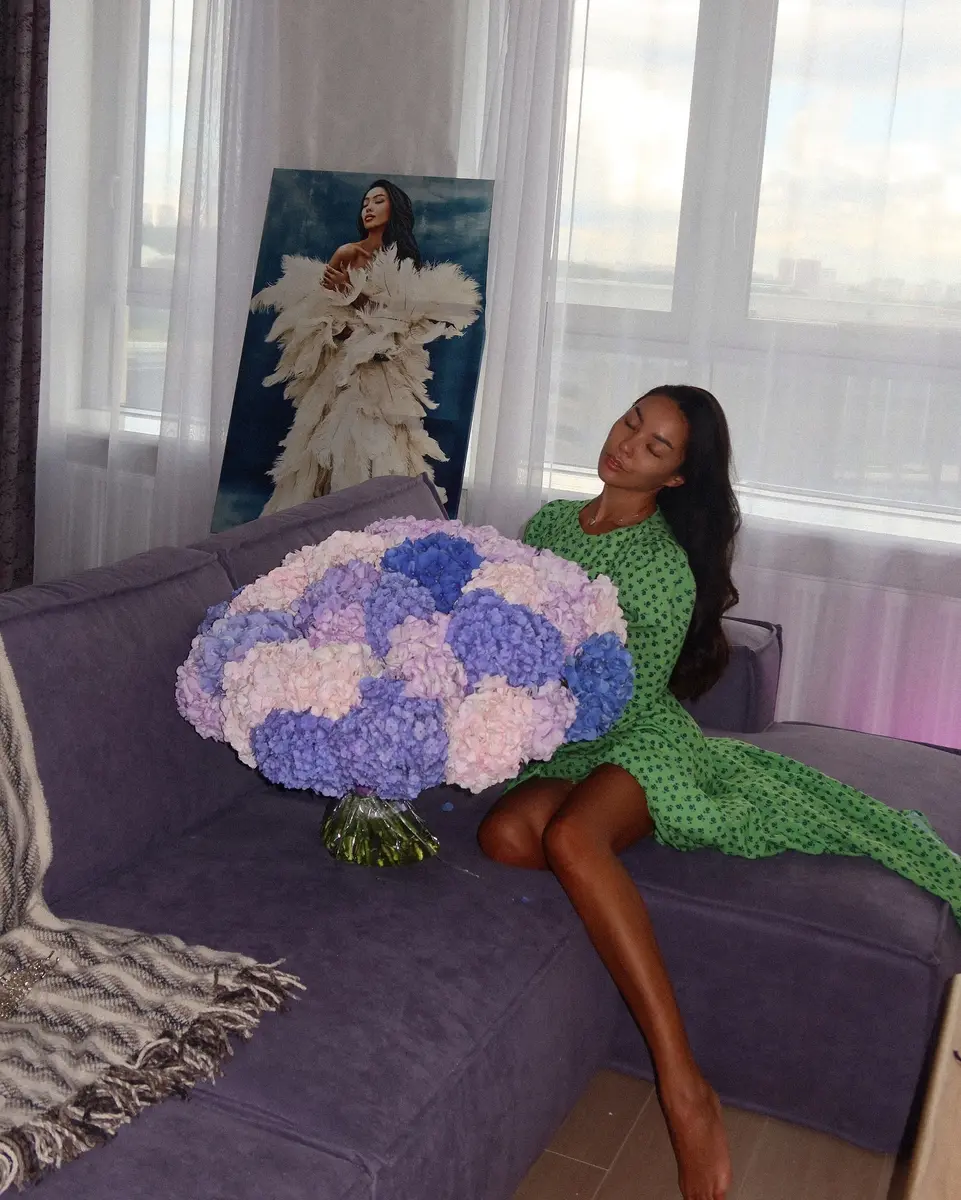 Fanni escort in Dubai