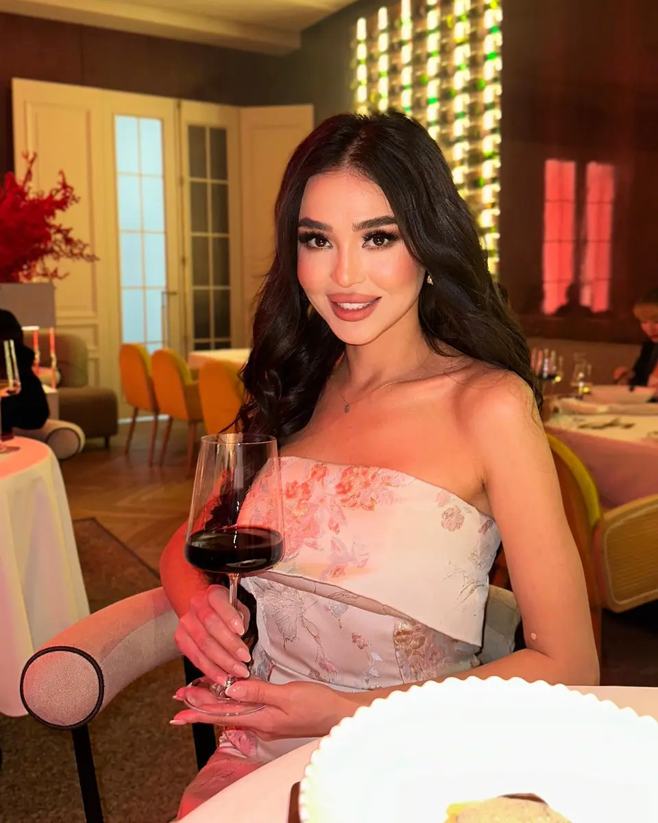 Filli escort in Dubai