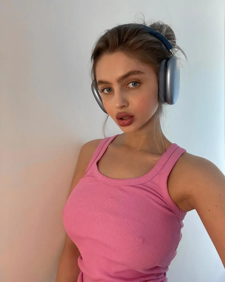 Liliana escort in Dubai