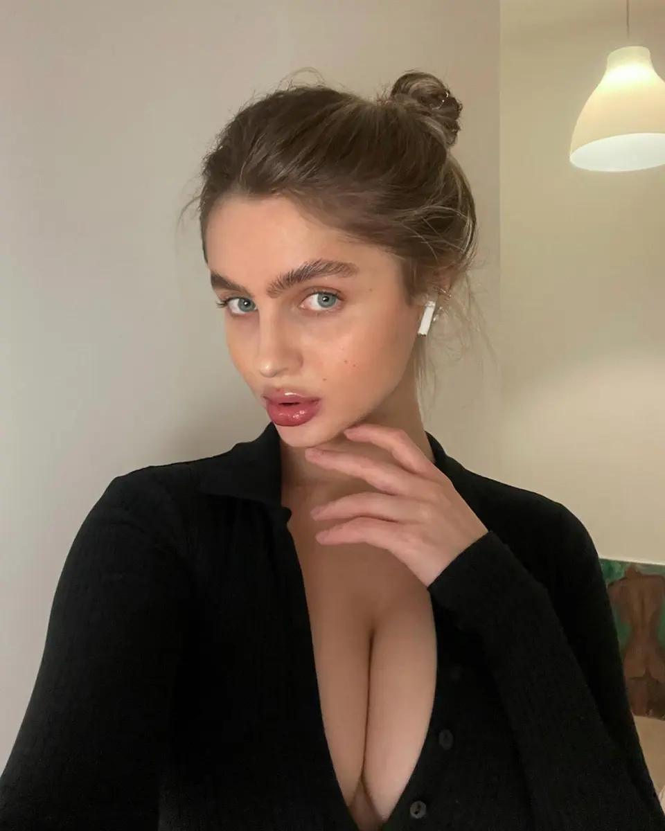 Liliana escort in Dubai