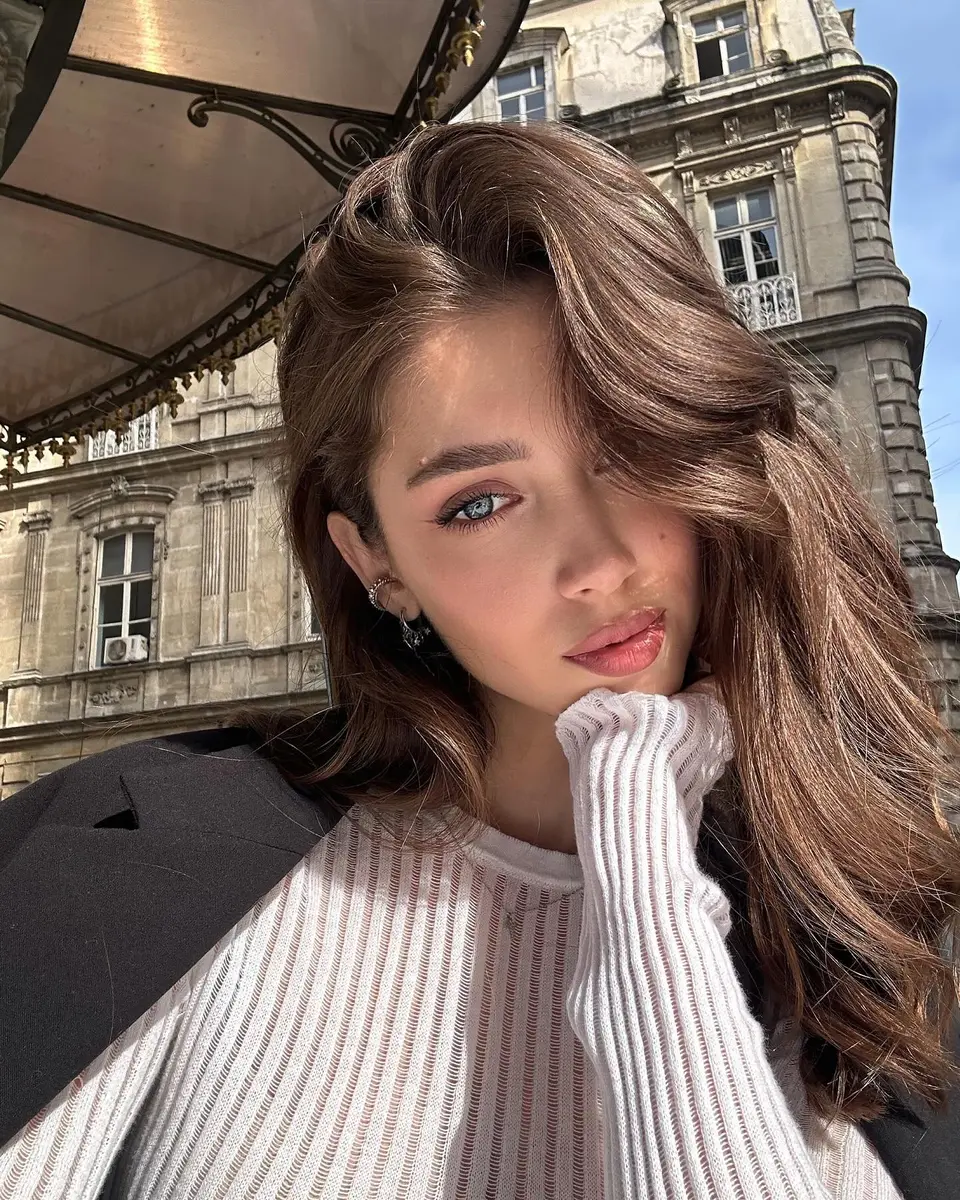 Marya escort in Dubai