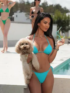 Pauline escort in Dubai