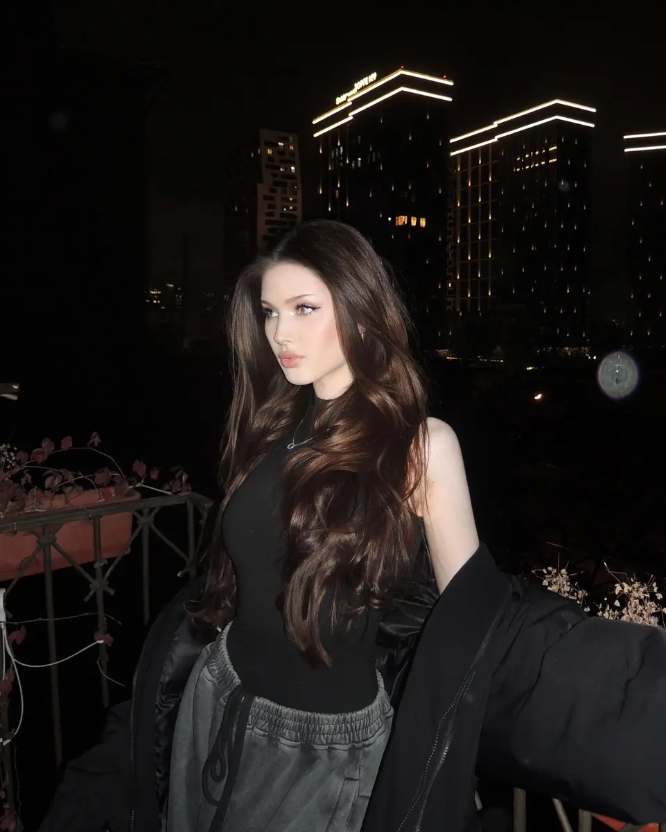 Rossi escort in Dubai