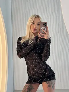 Roxana escort in Dubai