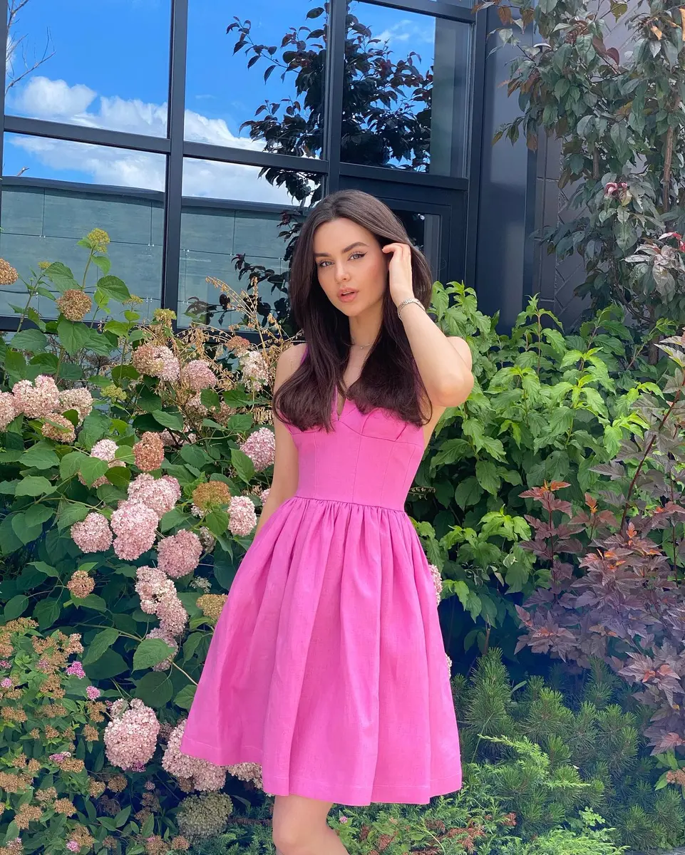 Satii escort in Dubai