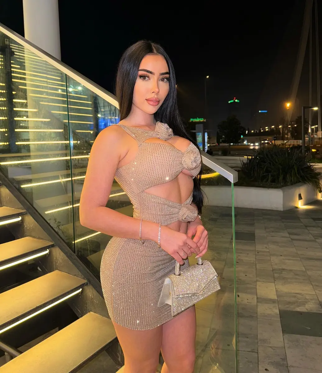Vitti escort in Dubai