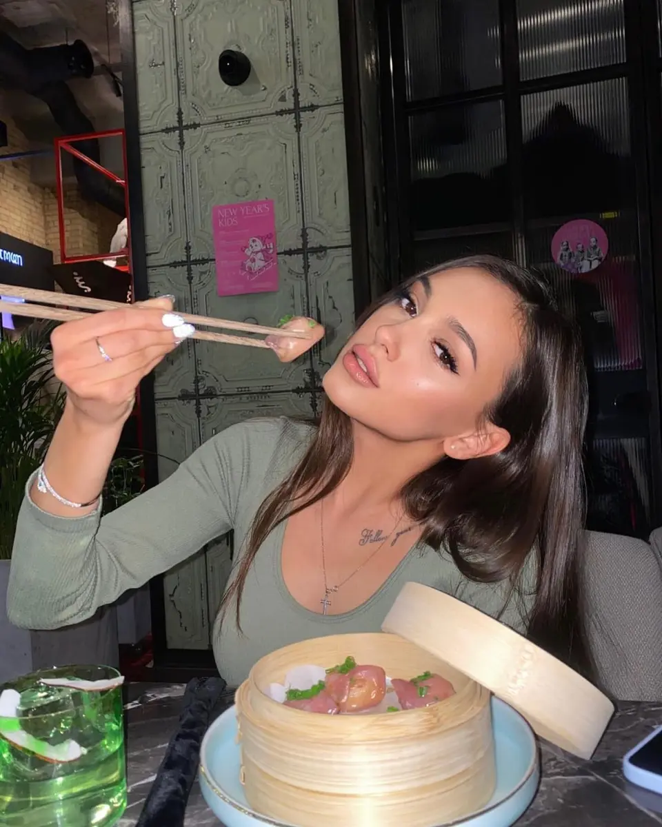 Вивьен эскорт в городе Дубай