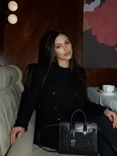 Vivien escort in Dubai