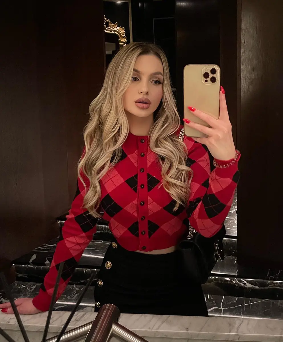 Vlada escort in Dubai